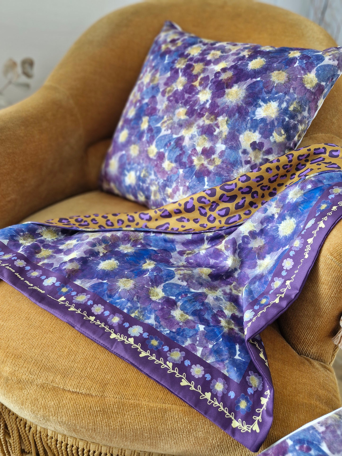 Triangle " Violette-Léopard  "