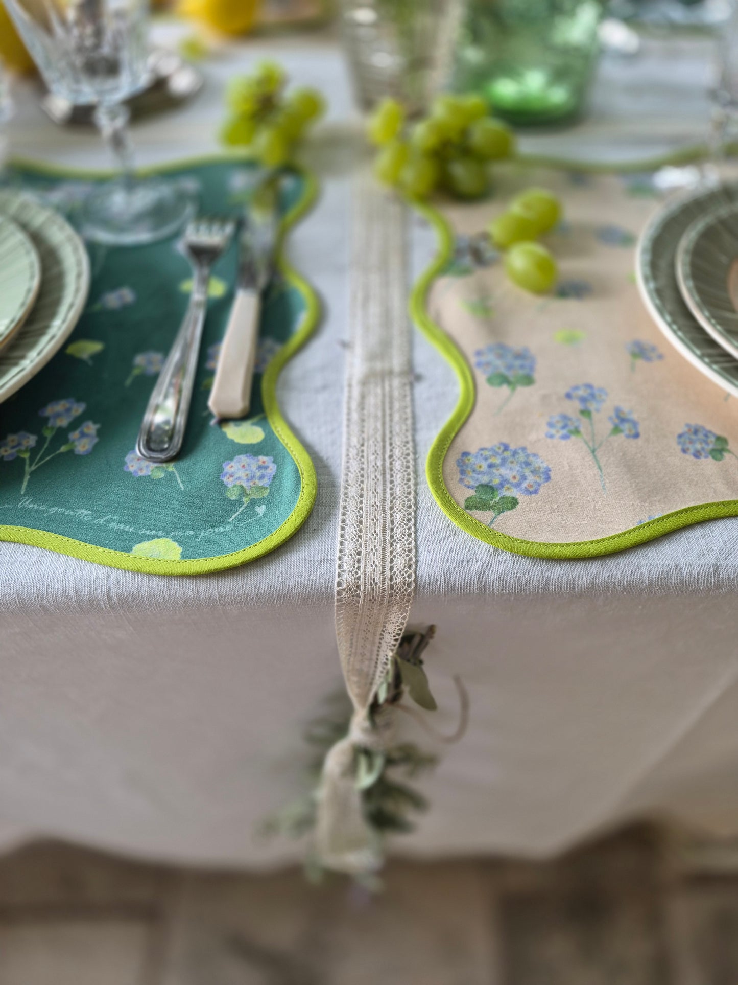 Set de table Limonade en fleurs  - forme organique - fond melon