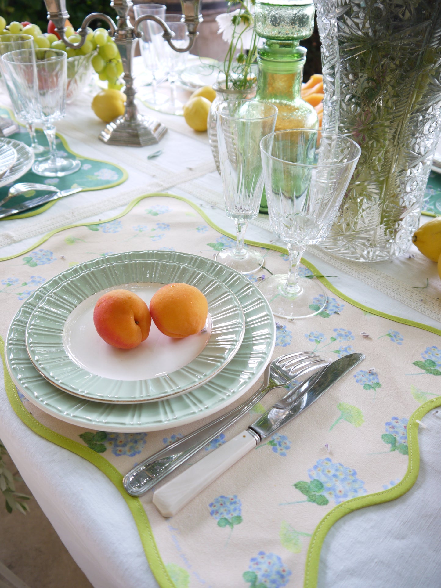 Set de table Limonade en fleurs  - forme organique - fond melon