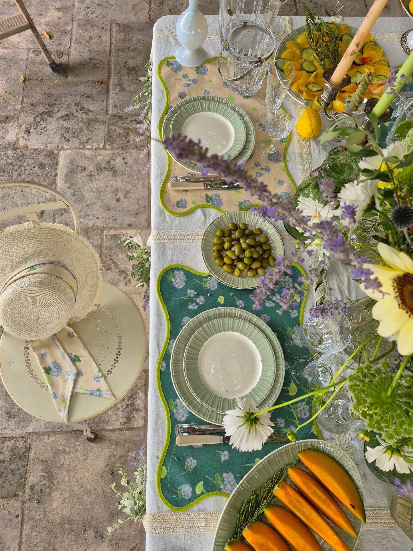 Set de table Limonade en fleurs  - forme organique - fond melon